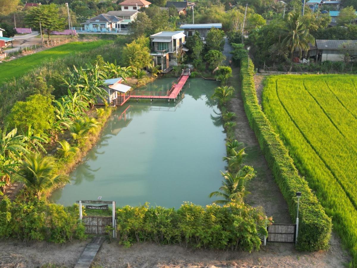 Falik Farm Stay Ayutthaya Eksteriør billede