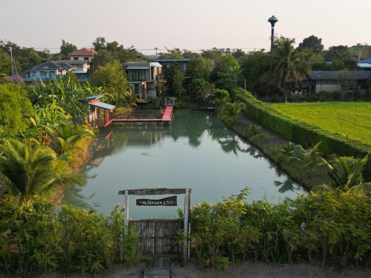 Falik Farm Stay Ayutthaya Eksteriør billede