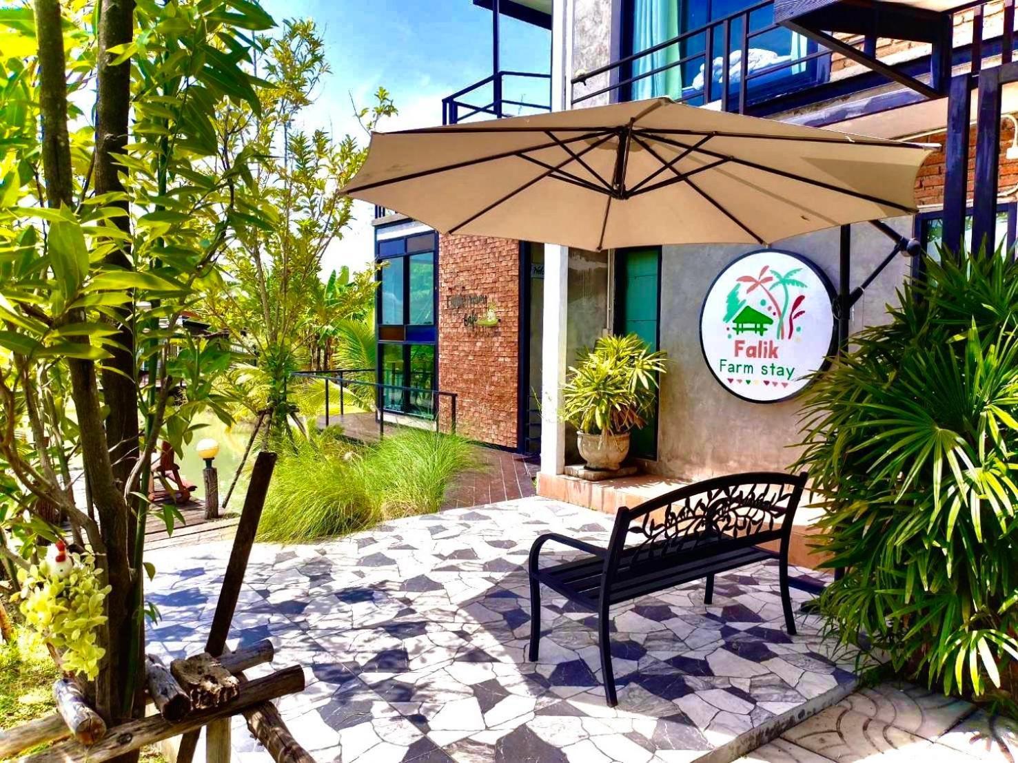 Falik Farm Stay Ayutthaya Værelse billede