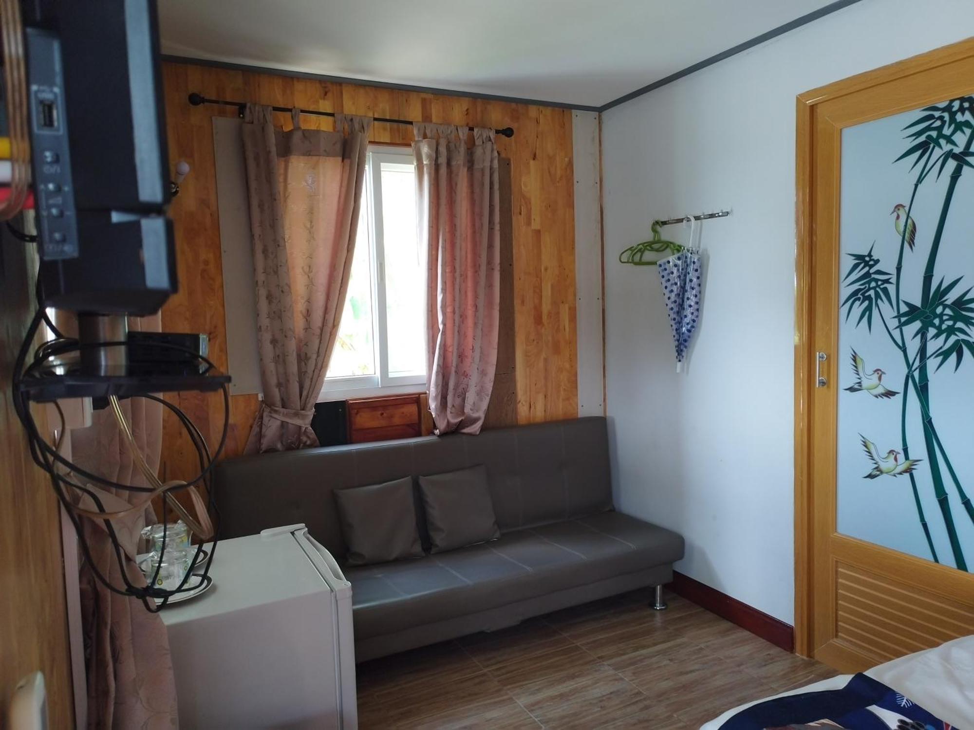 Falik Farm Stay Ayutthaya Værelse billede